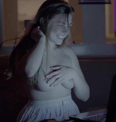 Kate Archer- Cam Girlz (2015)