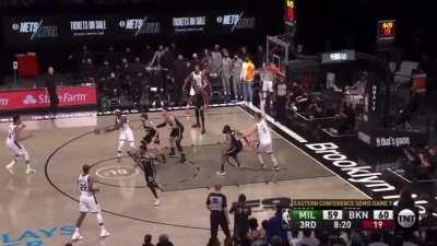 [Highlight] KD swishes from deep and Giannis responds with a three of his own!