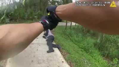 Man Stabs a Police Officer and Gets Tased