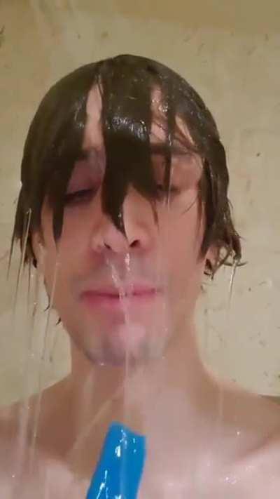 Oh No! Somebody Save Mr.Cow xqcSad