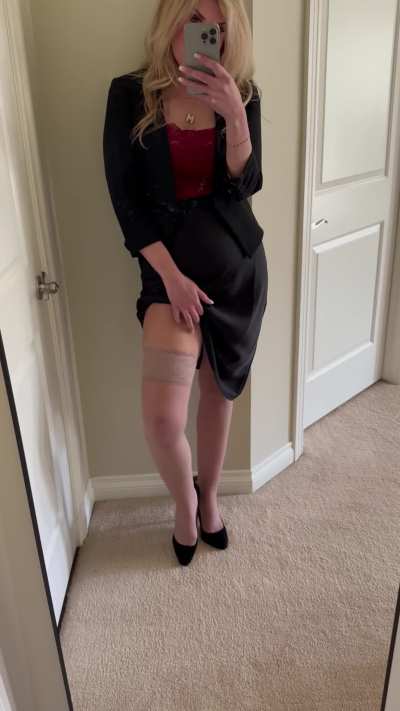 38 yo corporate wife looking for a work husband