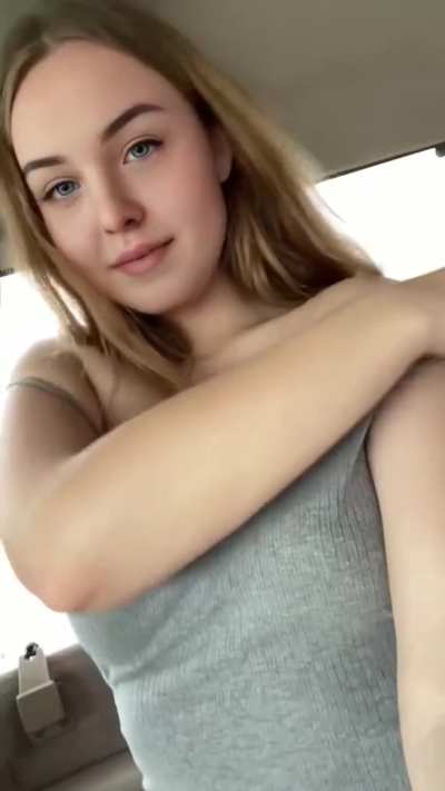 quick reveal while waiting for dad to finish shopping