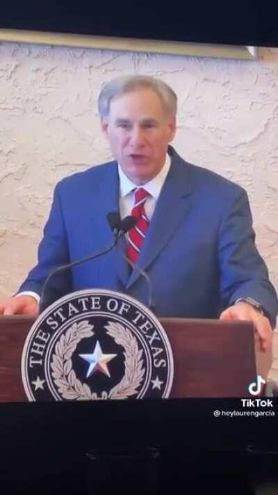 Lmaoooooo I see the resemblance