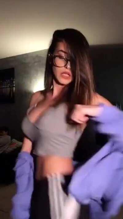 🔥 happy weekend from lea