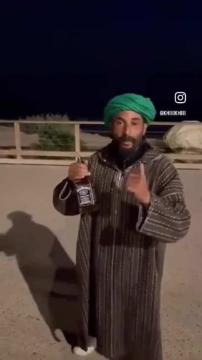 Welcome to Morocco, kinky winky, i love to drinky 🔥