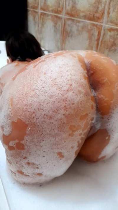 oC Subscribe for FREE to my OnlyFans! Sluttiest whore around! squirting / custom / virtual GF/ BG content / MUCH MORE! LINK IN COMMENTS 🍒🤭💦