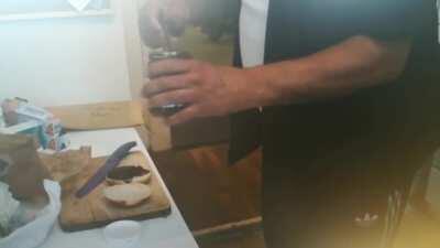 Wie viel Nutella macht ihr so auf euer Brötchen?