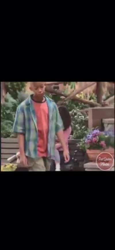 Barney roasts his friend