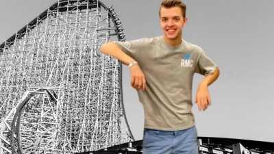 GTA IV loading screen but it's popular coaster youtubers