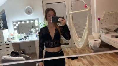 Neues Oberteil und Bauch ... Video: 