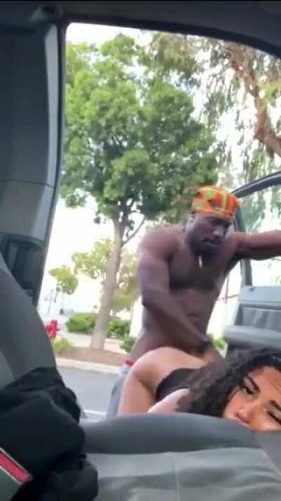 Just got her shit but dont remember her name to find it. Who can help