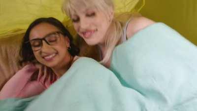 dee williams izzy wilde hailey rose