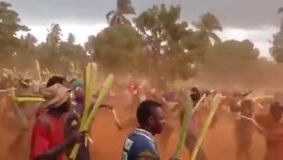 How it feels commenting in r/thelastofus