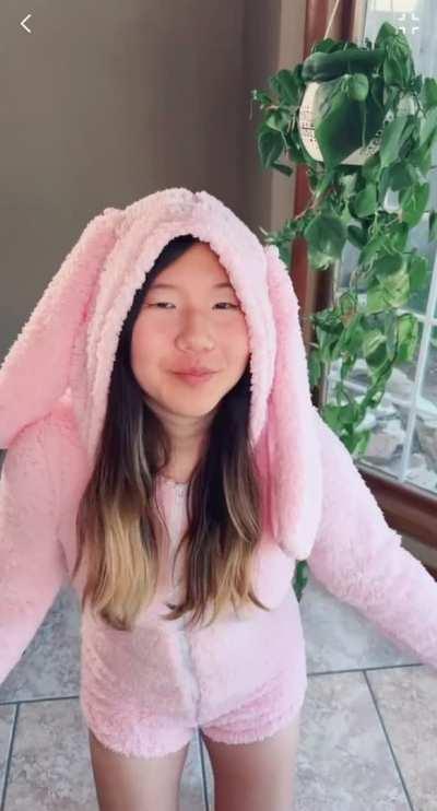 Wanna do what bunnies do best with me?