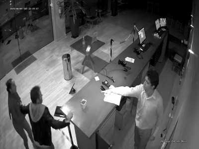 Refusing to have his temperature measured and assaulting the manager