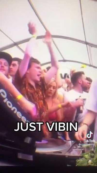 This lad living his best life.