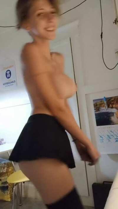 Get her free album in the comments