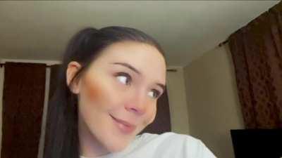 [reddit] stroke to her nudes?