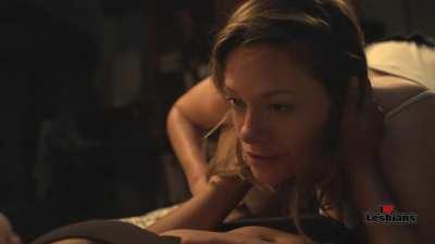 Monica Raymund & Tonya Glanz (Hightown - s02e04 - Scene #3)