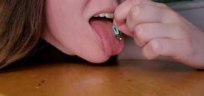 I'm so hungry and you look like a tasty snack 