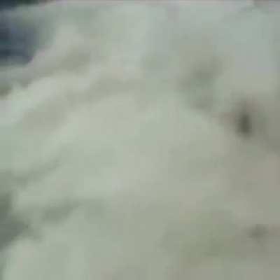 eu sou um helicoptero de combate