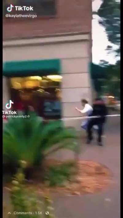 Confederate flag gets ripped down