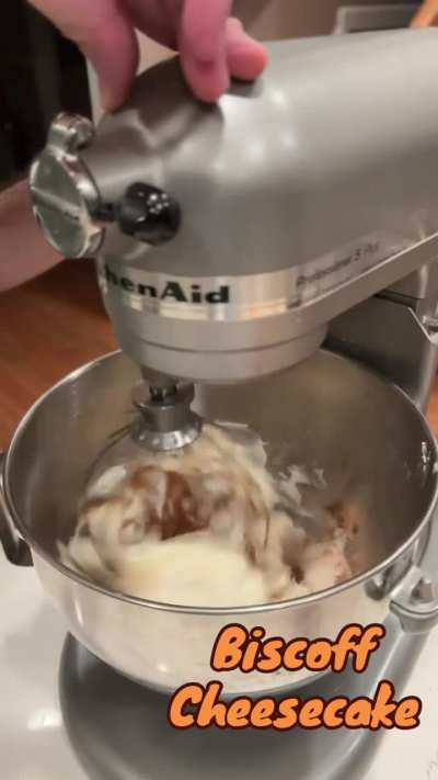 Baked a Biscoff Cheesecake for the first time.