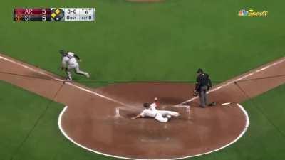 [Highlight] Known speedster Buster Posey scores the go-ahead run from first on a Crawford double, slides into home and says 'I'm so fast'