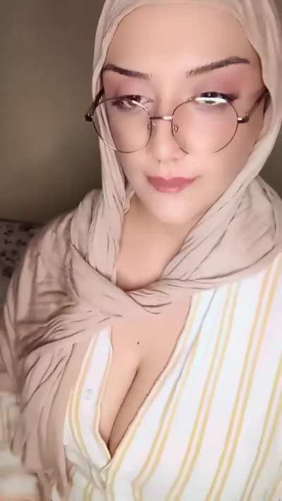 🔥 Awek Seksi Bigo Live Hijab 🔥