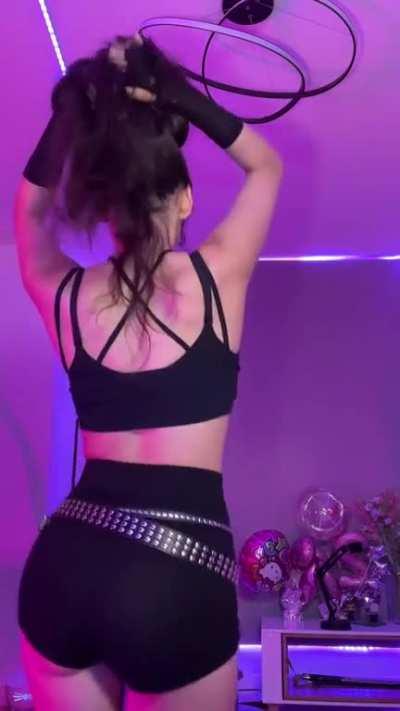 como rebota ese culo