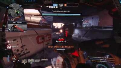 I'm sorry lesbians, but we have the right to commit the most atrocious warcrimes with this pose.