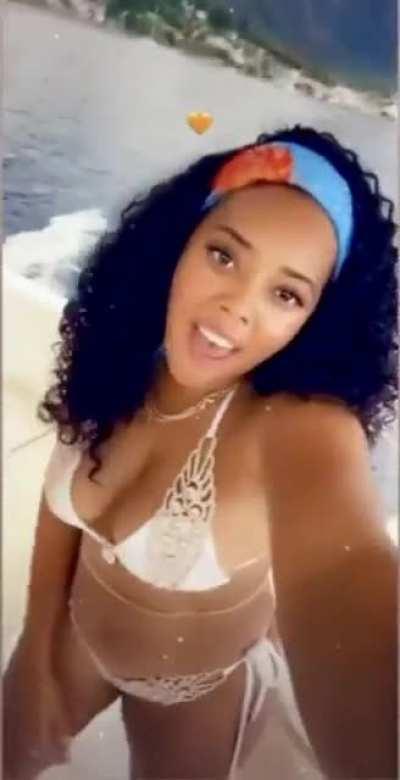 AngelaSimmonsPics - Video #1004