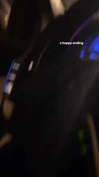 snek bro gets a little help from driving bro