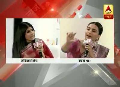 She stutter in the first line, gets exposed says crowd is right wing. #ArrestSwaraBhaskar