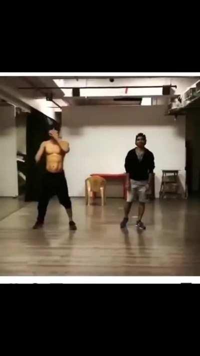 Sushant- the dancer (PV)