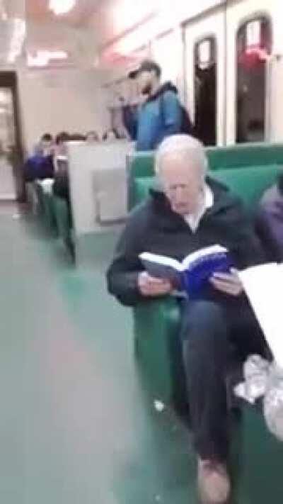 Al gato le va a costar mucho superar este aluvion de SINCERAS ventas