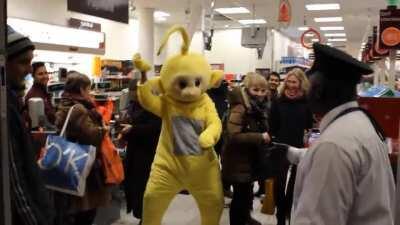 Eminem talks about KSI!!