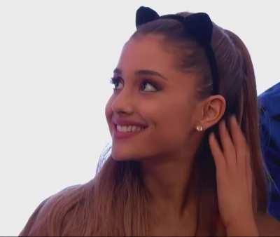 jacking off to Ariana Grande's face is better than porn!