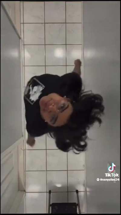 She accepted the challenge 😮‍💨