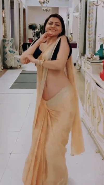 Rubina dilaik. So gorgeous 😍