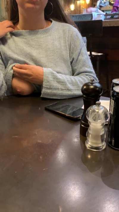 Shy flash while I'm waiting for my food