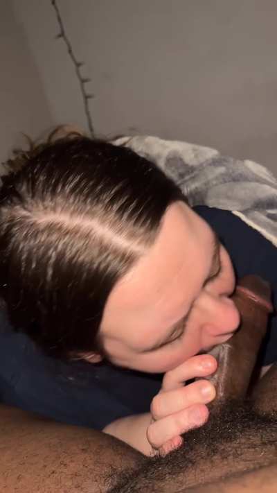 eat that BBC up good 💦👅