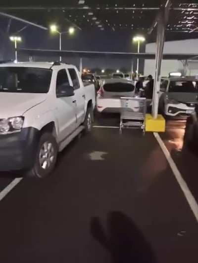 Y si, no podía ser de otra manera...