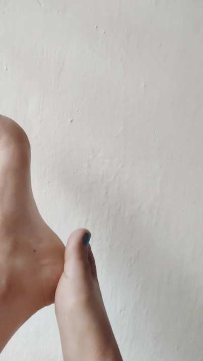 I think they need some lotion