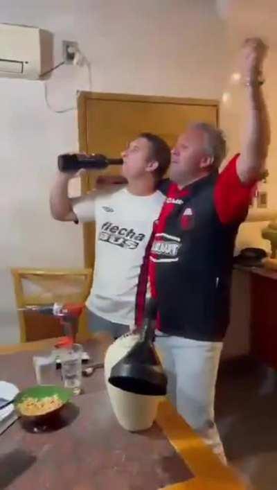 Colon's fan celebration (second part)