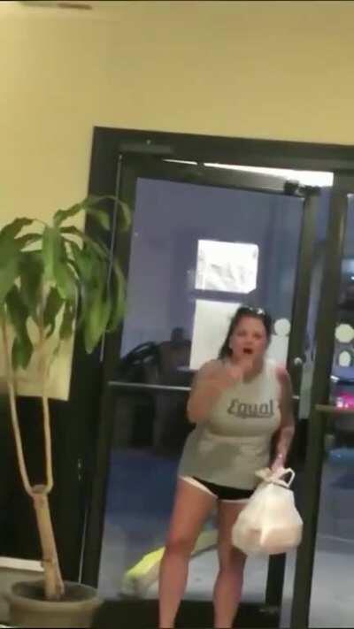 From Twitter. North Carolina: This woman refuses to wear a mask while getting takeout and causes a scene. She screams, “We don’t cover our faces in America.” as her boyfriend comes to the rescue. She ends it all by declaring “trump 2020.” They seem deligh