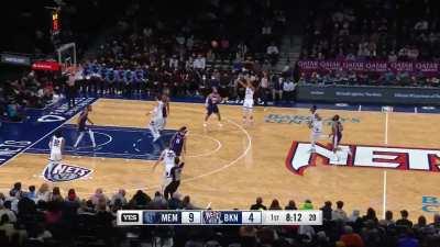 [Highlight] Ian Eagle after Desmond Bane's three: “Bane… the fire rises.”