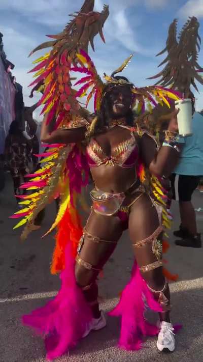 MIAMI CARNIVAL   @lilanikole @freaksmas Thank you so much for an amazing Experience 🫶