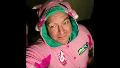 wow no way i cant believe frnak looks like this in bed