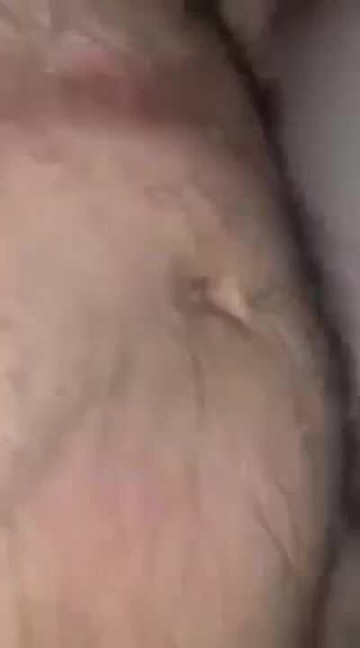 can someone drop the name or ig of this girl